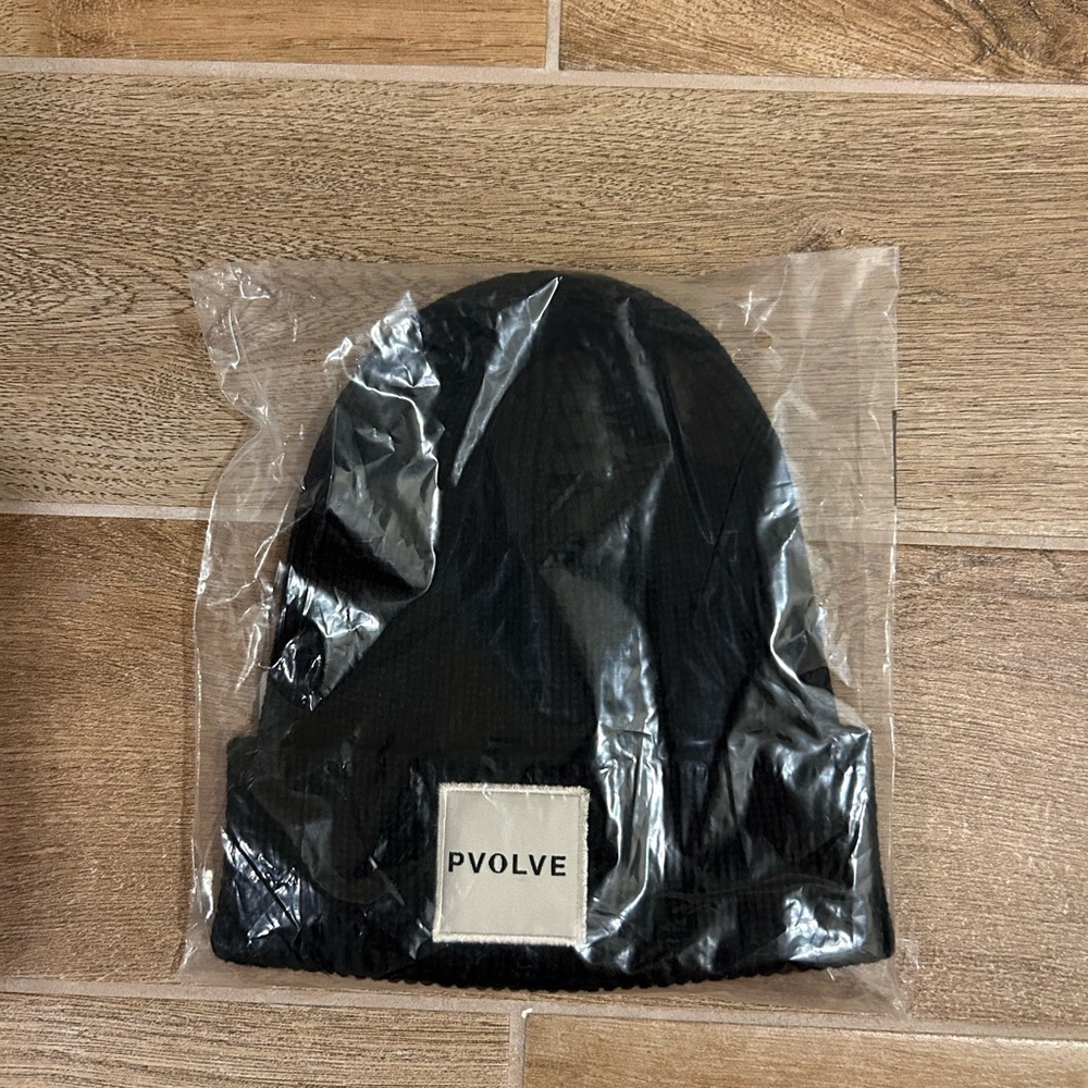 Black Beanie Hat - Picture 3 of 4